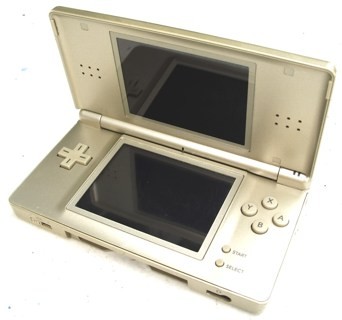 Servizio di riparazione Nintendo Ds Lite con preventivo per guasto generico