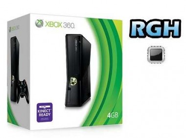 Xbox 360 Slim 250GB usata modificata con RGH + FSD3 + Retro emulatori + Freeboot 17511 